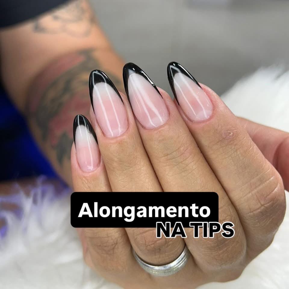 Alongamento na tips — Dondô