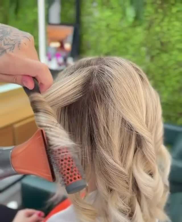 Escova modelada — Dondô