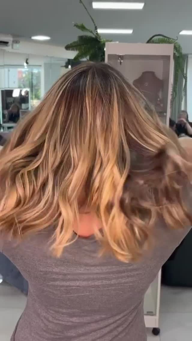 Mechas e luzes — acabamento Dondô