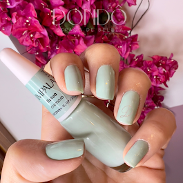 Serviço de unhas no Dondô